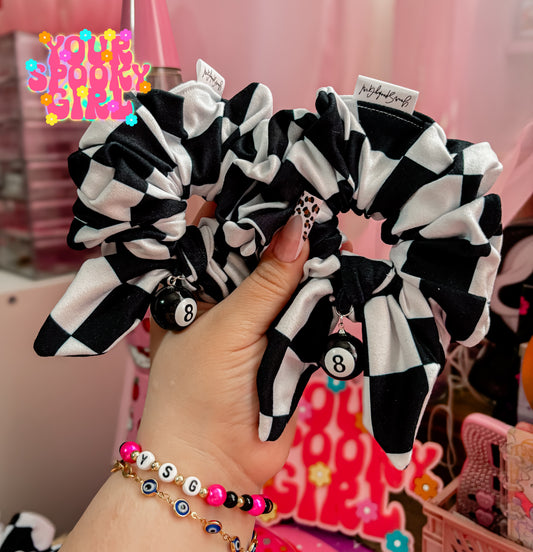 8 ball Chex KnottyBow charmz
