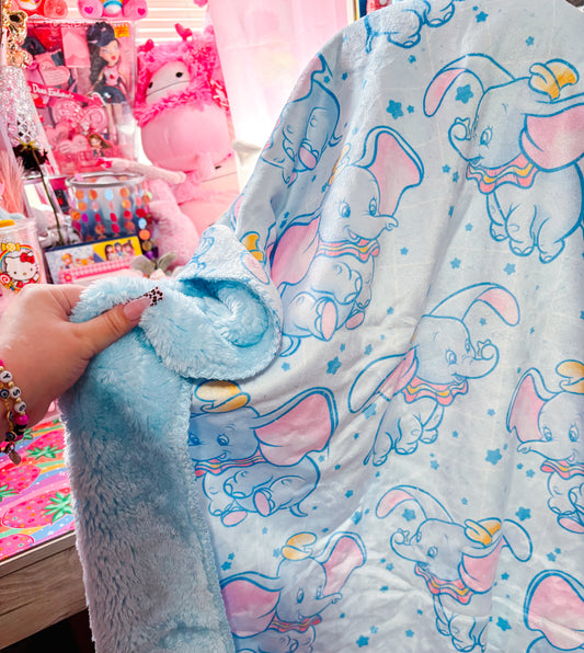 Elephant 30x40 blanket