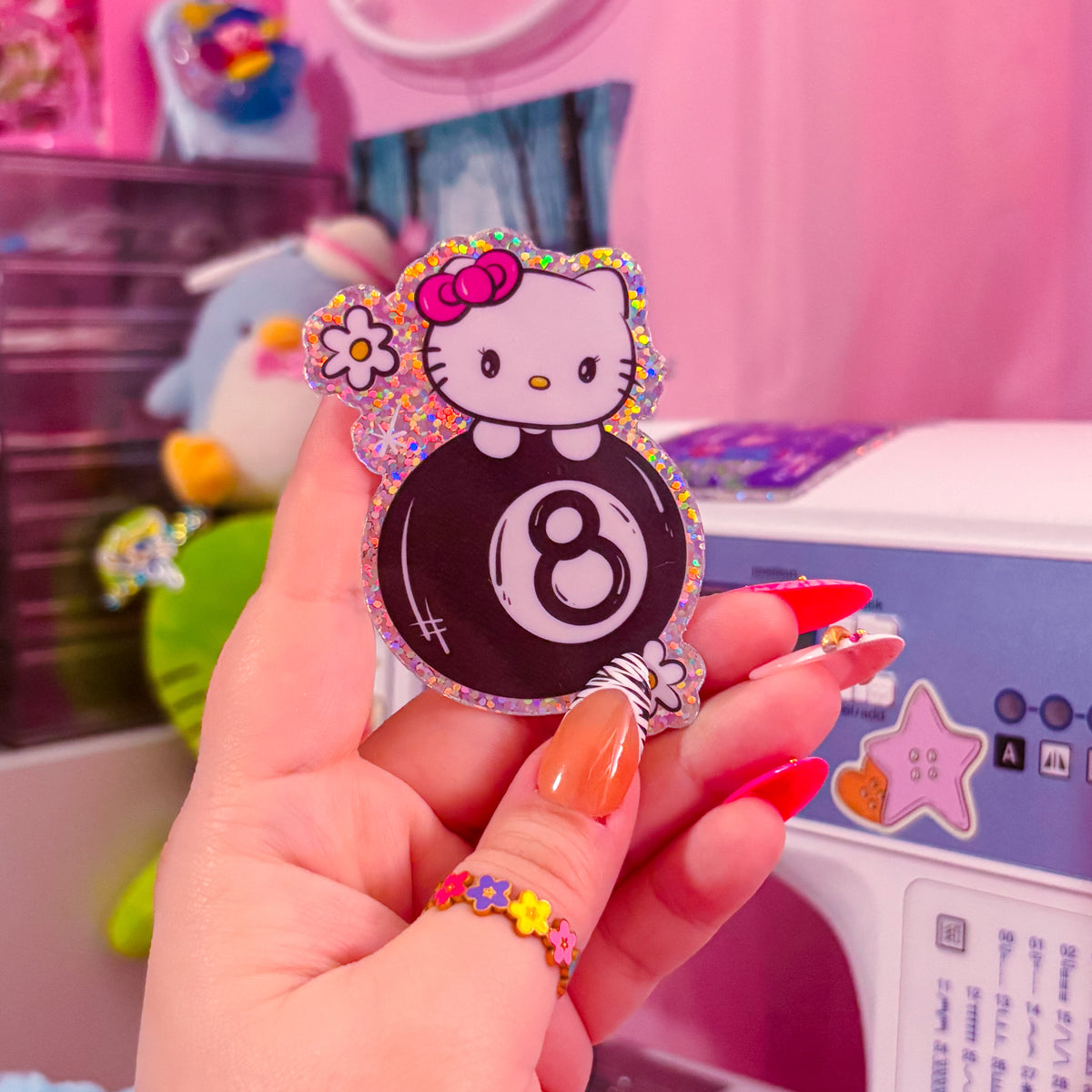 8 ball kitty